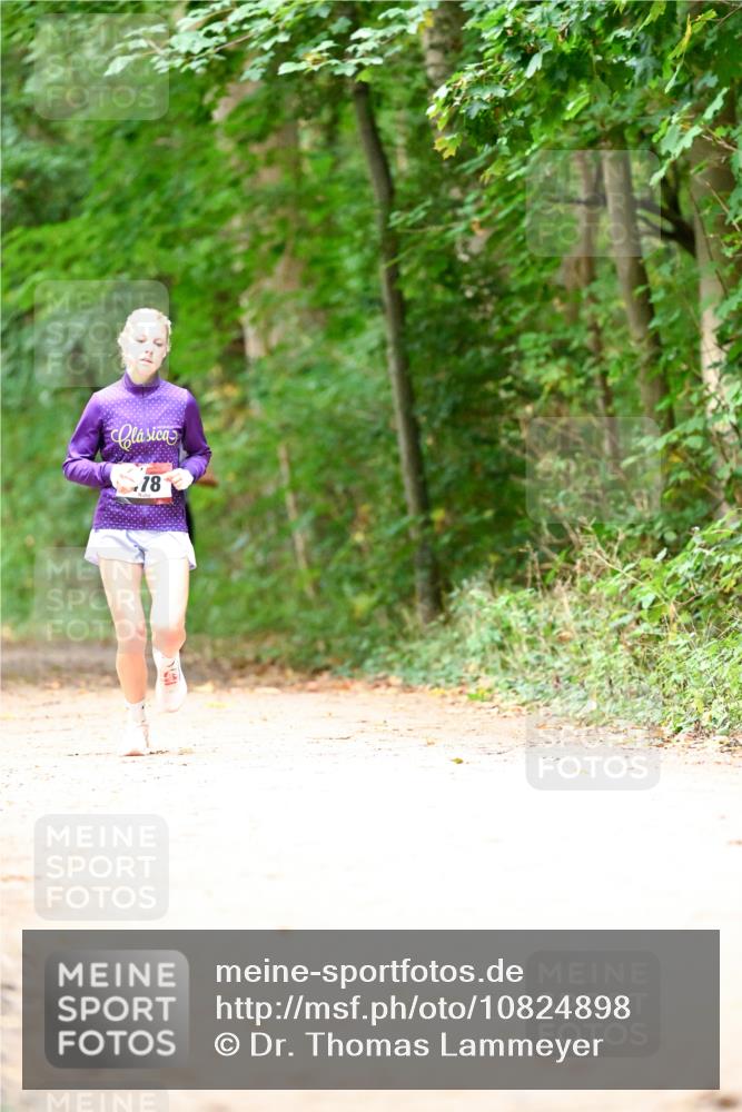 11.10.2026 - Bramfelder Halbmarathon 2026 Dr. Thomas Lammeyer http://msf.ph/oto/10824898 11.10.2026 10:46:17 Laufen 78 meine-sportfotos.de