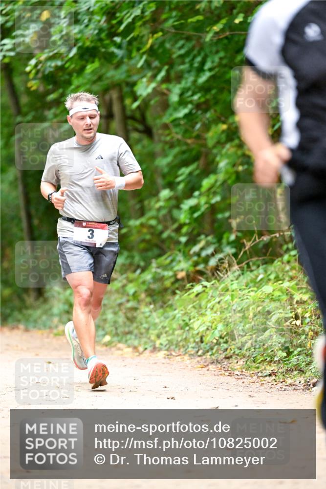 11.10.2026 - Bramfelder Halbmarathon 2026 Dr. Thomas Lammeyer http://msf.ph/oto/10825002 11.10.2026 10:47:01 Laufen 3 meine-sportfotos.de