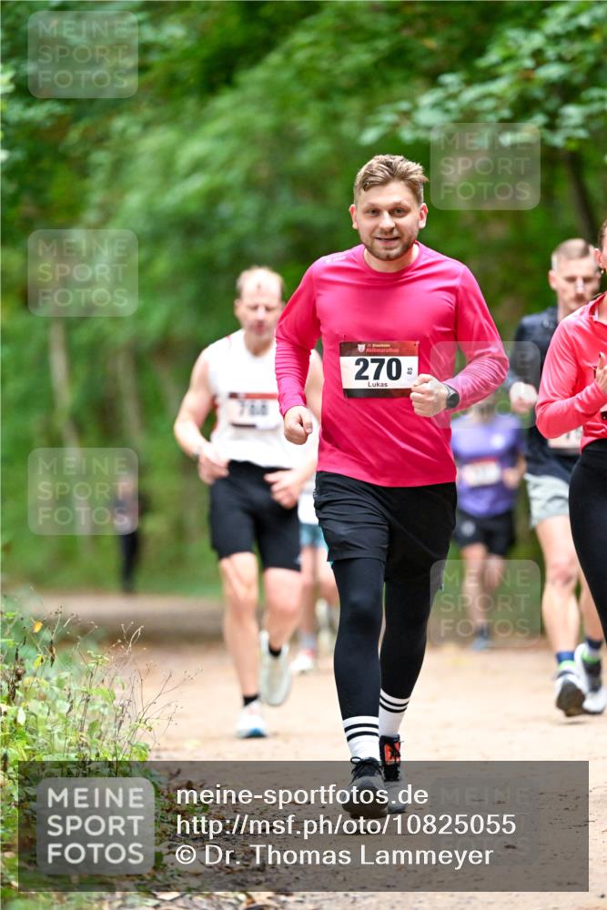 11.10.2026 - Bramfelder Halbmarathon 2026 Dr. Thomas Lammeyer http://msf.ph/oto/10825055 11.10.2026 10:47:20 Laufen 35, 270 meine-sportfotos.de
