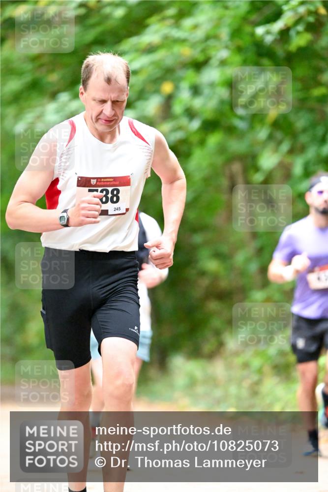 11.10.2026 - Bramfelder Halbmarathon 2026 Dr. Thomas Lammeyer http://msf.ph/oto/10825073 11.10.2026 10:47:23 Laufen 35, 88, 38, 245 meine-sportfotos.de
