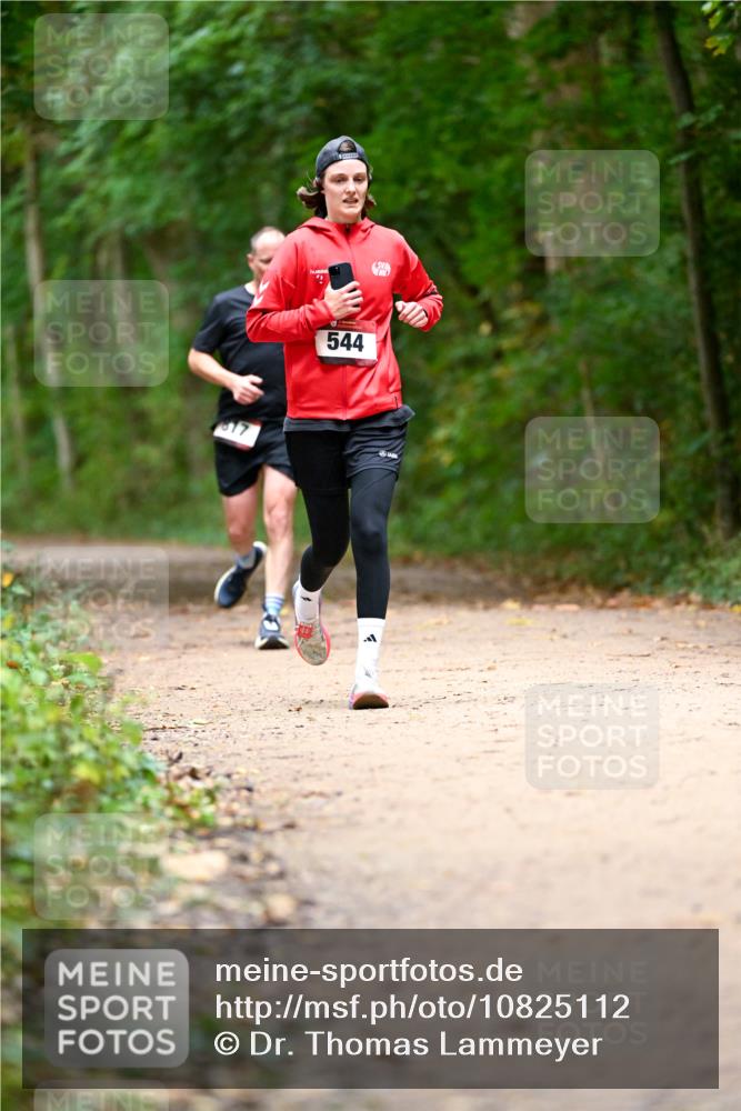 11.10.2026 - Bramfelder Halbmarathon 2026 Dr. Thomas Lammeyer http://msf.ph/oto/10825112 11.10.2026 10:47:43 Laufen 544 meine-sportfotos.de
