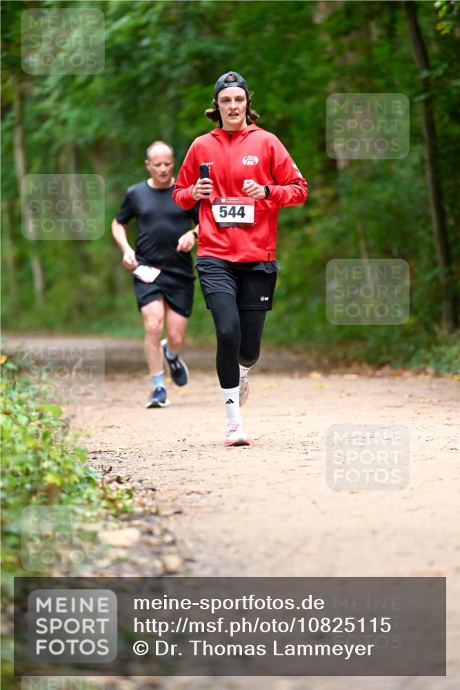 11.10.2026 - Bramfelder Halbmarathon 2026 Dr. Thomas Lammeyer http://msf.ph/oto/10825115 11.10.2026 10:47:44 Laufen 544 meine-sportfotos.de