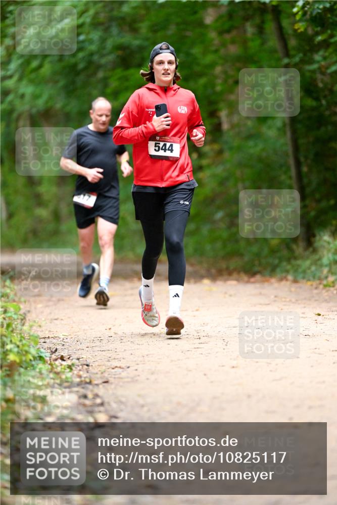 11.10.2026 - Bramfelder Halbmarathon 2026 Dr. Thomas Lammeyer http://msf.ph/oto/10825117 11.10.2026 10:47:44 Laufen 544 meine-sportfotos.de