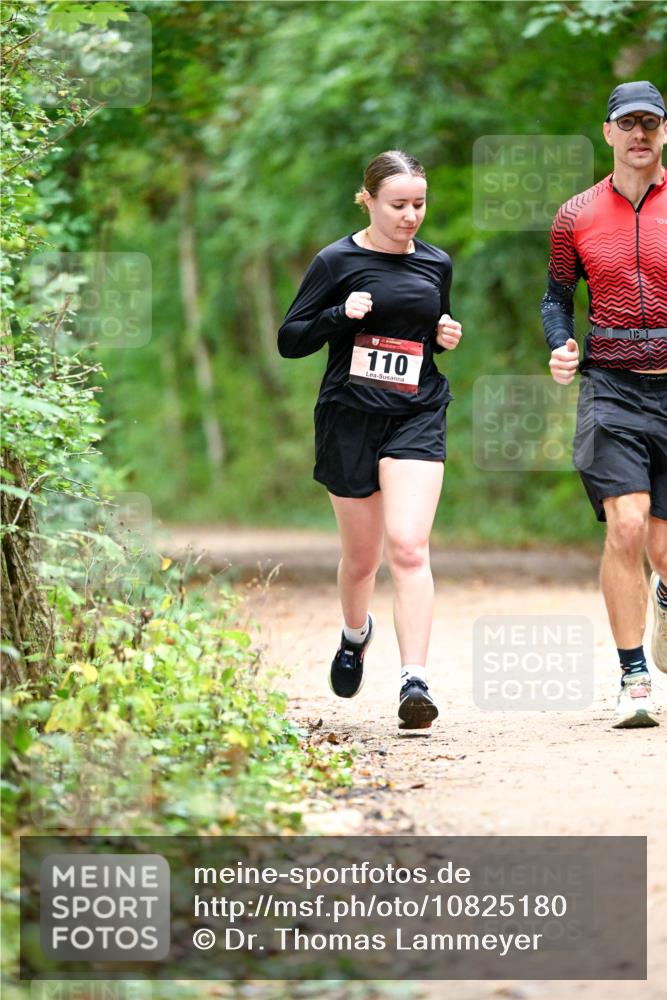 11.10.2026 - Bramfelder Halbmarathon 2026 Dr. Thomas Lammeyer http://msf.ph/oto/10825180 11.10.2026 10:48:09 Laufen 110 meine-sportfotos.de