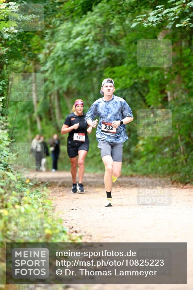 11.10.2026 - Bramfelder Halbmarathon 2026 Dr. Thomas Lammeyer http://msf.ph/oto/10825223 11.10.2026 10:48:37 Laufen 121, 232 meine-sportfotos.de