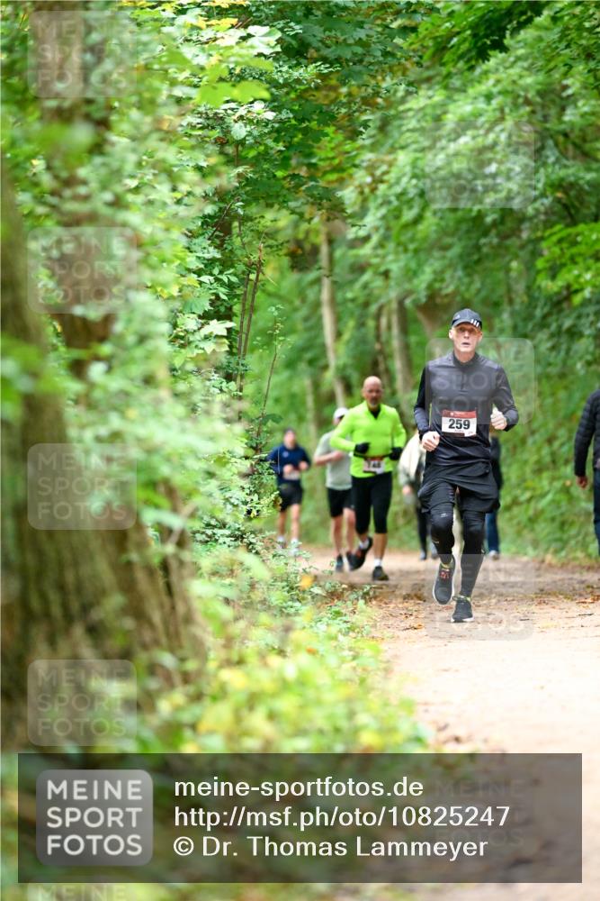 11.10.2026 - Bramfelder Halbmarathon 2026 Dr. Thomas Lammeyer http://msf.ph/oto/10825247 11.10.2026 10:48:49 Laufen 259 meine-sportfotos.de