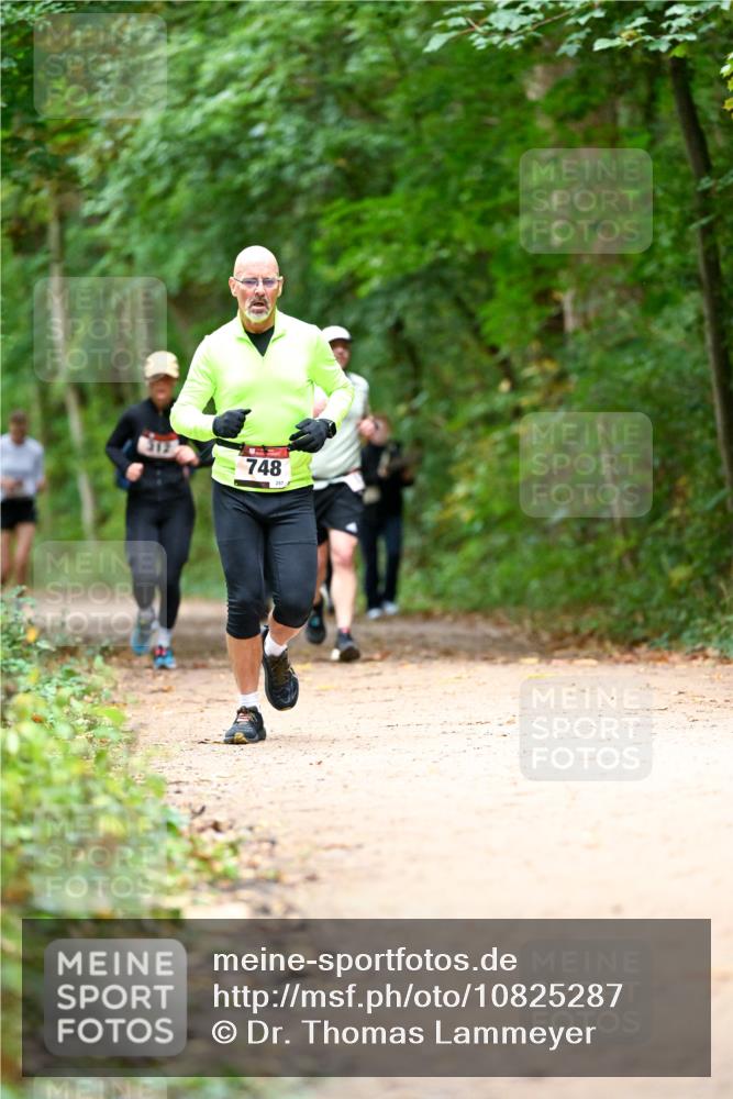 11.10.2026 - Bramfelder Halbmarathon 2026 Dr. Thomas Lammeyer http://msf.ph/oto/10825287 11.10.2026 10:48:56 Laufen 748 meine-sportfotos.de