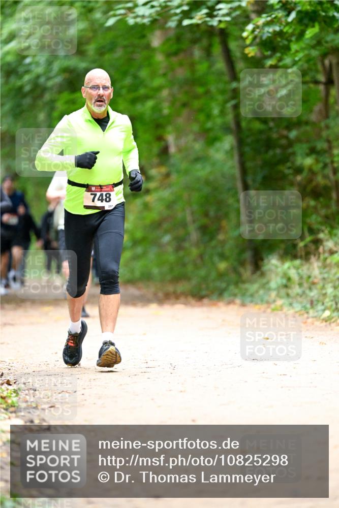 11.10.2026 - Bramfelder Halbmarathon 2026 Dr. Thomas Lammeyer http://msf.ph/oto/10825298 11.10.2026 10:48:57 Laufen 748 meine-sportfotos.de