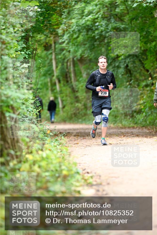 11.10.2026 - Bramfelder Halbmarathon 2026 Dr. Thomas Lammeyer http://msf.ph/oto/10825352 11.10.2026 10:49:17 Laufen 239 meine-sportfotos.de