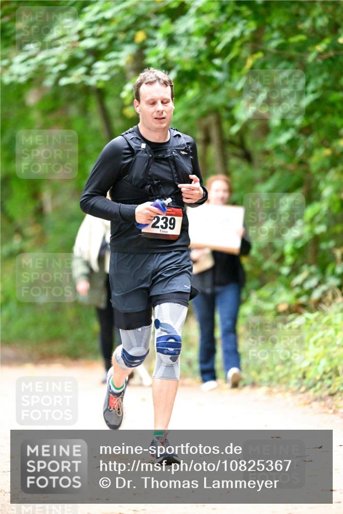 11.10.2026 - Bramfelder Halbmarathon 2026 Dr. Thomas Lammeyer http://msf.ph/oto/10825367 11.10.2026 10:49:21 Laufen 239 meine-sportfotos.de