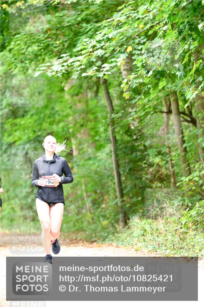 11.10.2026 - Bramfelder Halbmarathon 2026 Dr. Thomas Lammeyer http://msf.ph/oto/10825421 11.10.2026 10:49:55 Laufen 53 meine-sportfotos.de