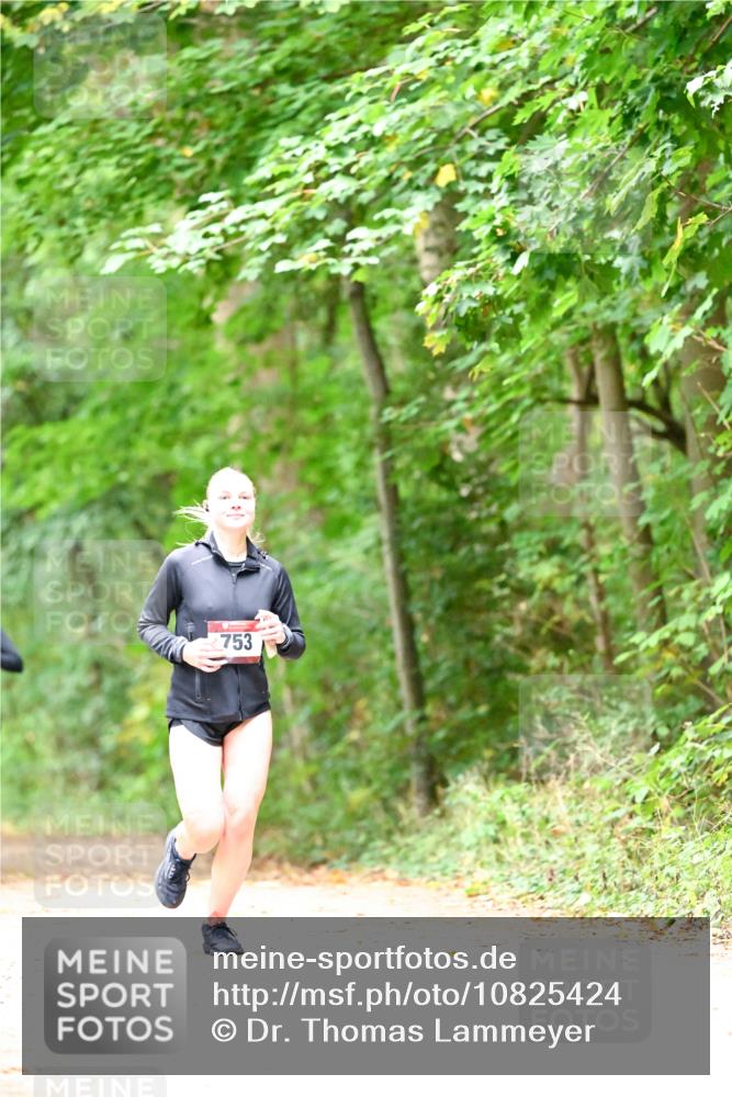 11.10.2026 - Bramfelder Halbmarathon 2026 Dr. Thomas Lammeyer http://msf.ph/oto/10825424 11.10.2026 10:49:55 Laufen 753 meine-sportfotos.de