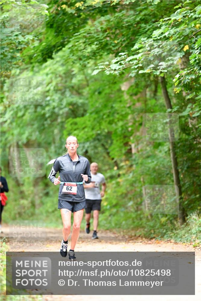 11.10.2026 - Bramfelder Halbmarathon 2026 Dr. Thomas Lammeyer http://msf.ph/oto/10825498 11.10.2026 10:50:15 Laufen 62 meine-sportfotos.de
