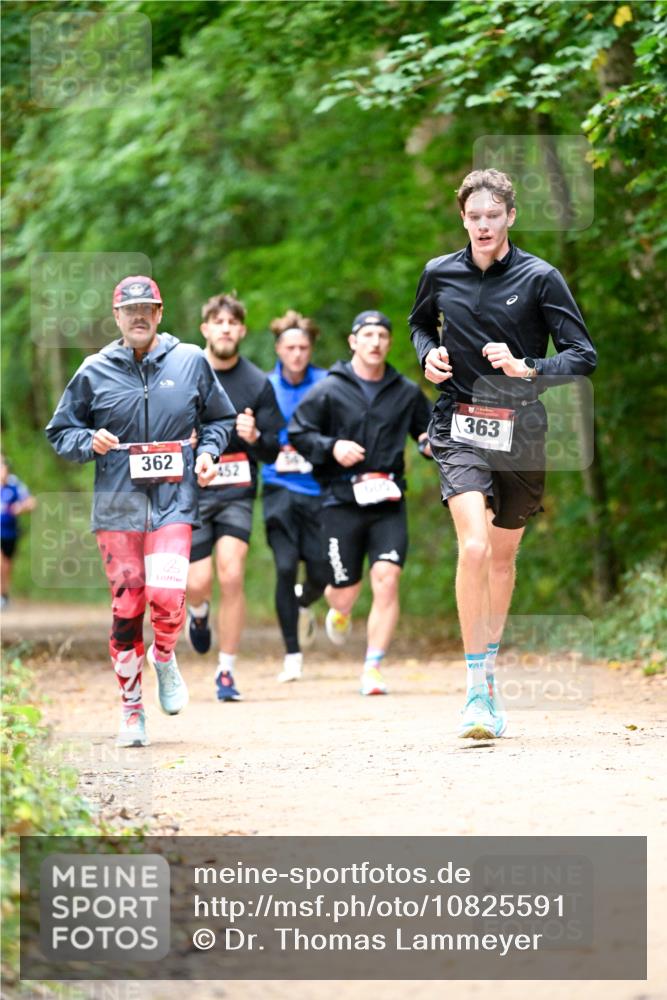 11.10.2026 - Bramfelder Halbmarathon 2026 Dr. Thomas Lammeyer http://msf.ph/oto/10825591 11.10.2026 10:50:38 Laufen 362, 452, 363 meine-sportfotos.de