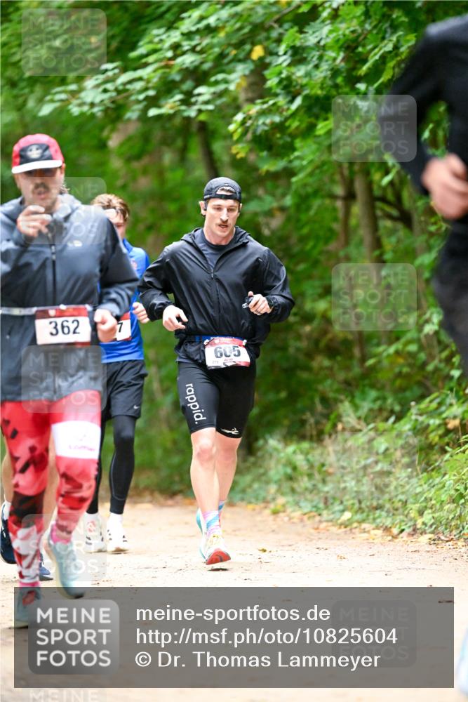 11.10.2026 - Bramfelder Halbmarathon 2026 Dr. Thomas Lammeyer http://msf.ph/oto/10825604 11.10.2026 10:50:40 Laufen 4, 362, 605, 275 meine-sportfotos.de