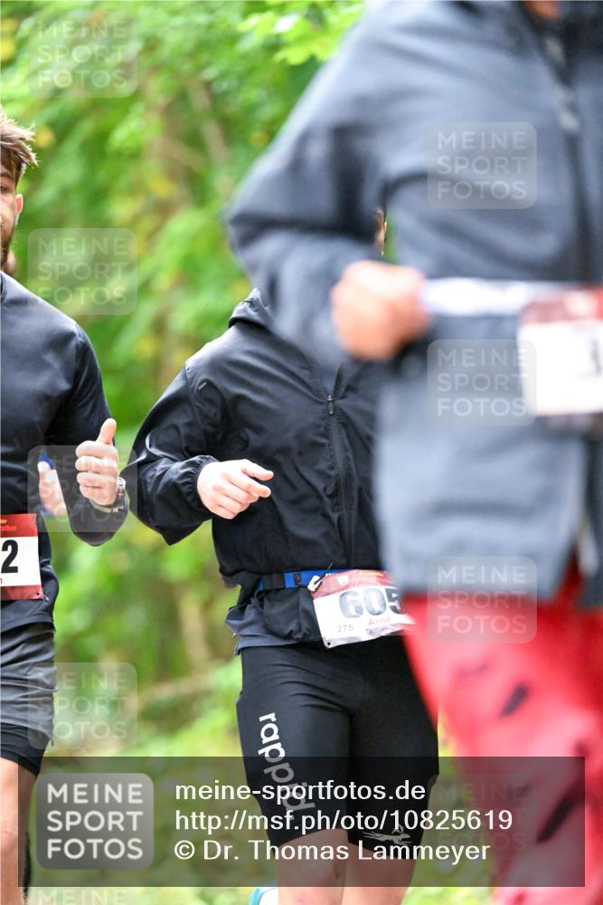 11.10.2026 - Bramfelder Halbmarathon 2026 Dr. Thomas Lammeyer http://msf.ph/oto/10825619 11.10.2026 10:50:43 Laufen 2, 605, 275 meine-sportfotos.de