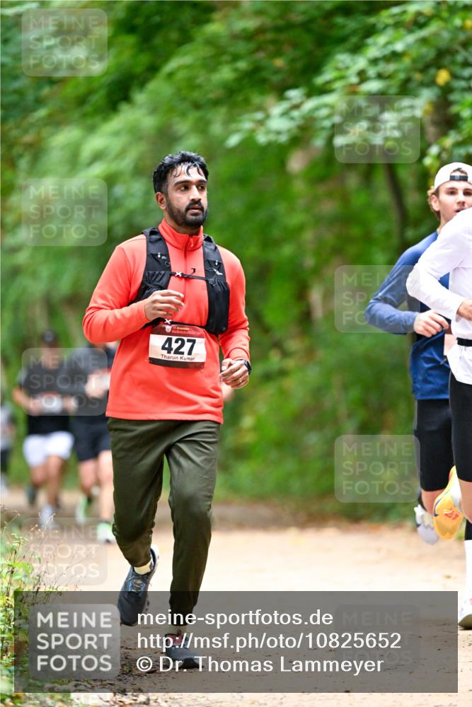 11.10.2026 - Bramfelder Halbmarathon 2026 Dr. Thomas Lammeyer http://msf.ph/oto/10825652 11.10.2026 10:50:50 Laufen 427 meine-sportfotos.de