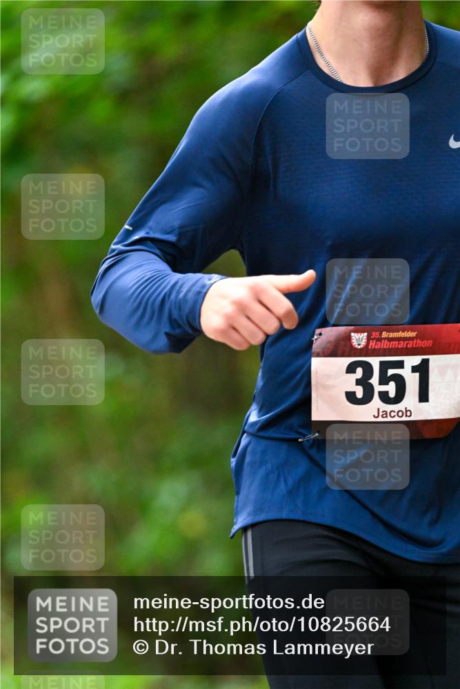 11.10.2026 - Bramfelder Halbmarathon 2026 Dr. Thomas Lammeyer http://msf.ph/oto/10825664 11.10.2026 10:50:53 Laufen 35, 351 meine-sportfotos.de
