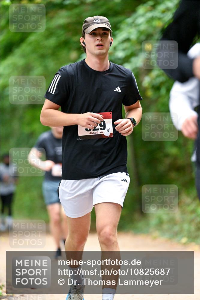 11.10.2026 - Bramfelder Halbmarathon 2026 Dr. Thomas Lammeyer http://msf.ph/oto/10825687 11.10.2026 10:50:58 Laufen 29 meine-sportfotos.de