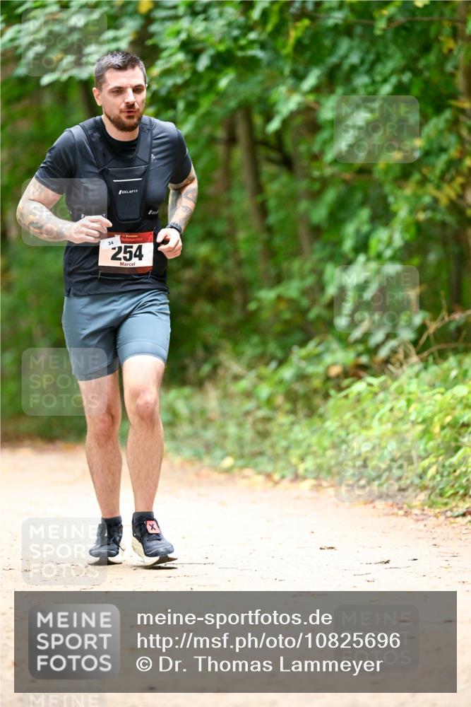 11.10.2026 - Bramfelder Halbmarathon 2026 Dr. Thomas Lammeyer http://msf.ph/oto/10825696 11.10.2026 10:51:01 Laufen 34, 254 meine-sportfotos.de