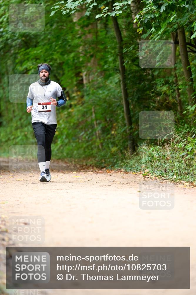 11.10.2026 - Bramfelder Halbmarathon 2026 Dr. Thomas Lammeyer http://msf.ph/oto/10825703 11.10.2026 10:51:03 Laufen 34 meine-sportfotos.de