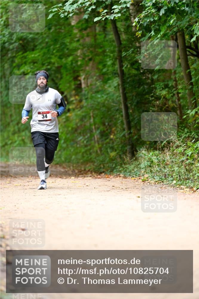 11.10.2026 - Bramfelder Halbmarathon 2026 Dr. Thomas Lammeyer http://msf.ph/oto/10825704 11.10.2026 10:51:03 Laufen 34 meine-sportfotos.de