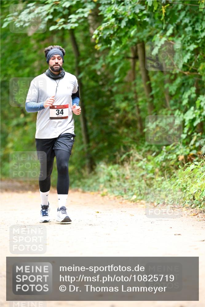 11.10.2026 - Bramfelder Halbmarathon 2026 Dr. Thomas Lammeyer http://msf.ph/oto/10825719 11.10.2026 10:51:06 Laufen 34 meine-sportfotos.de