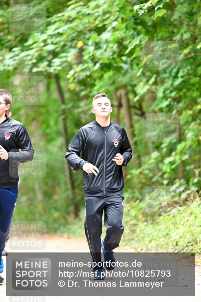 11.10.2026 - Bramfelder Halbmarathon 2026 Dr. Thomas Lammeyer http://msf.ph/oto/10825793 11.10.2026 10:51:35 Laufen  meine-sportfotos.de