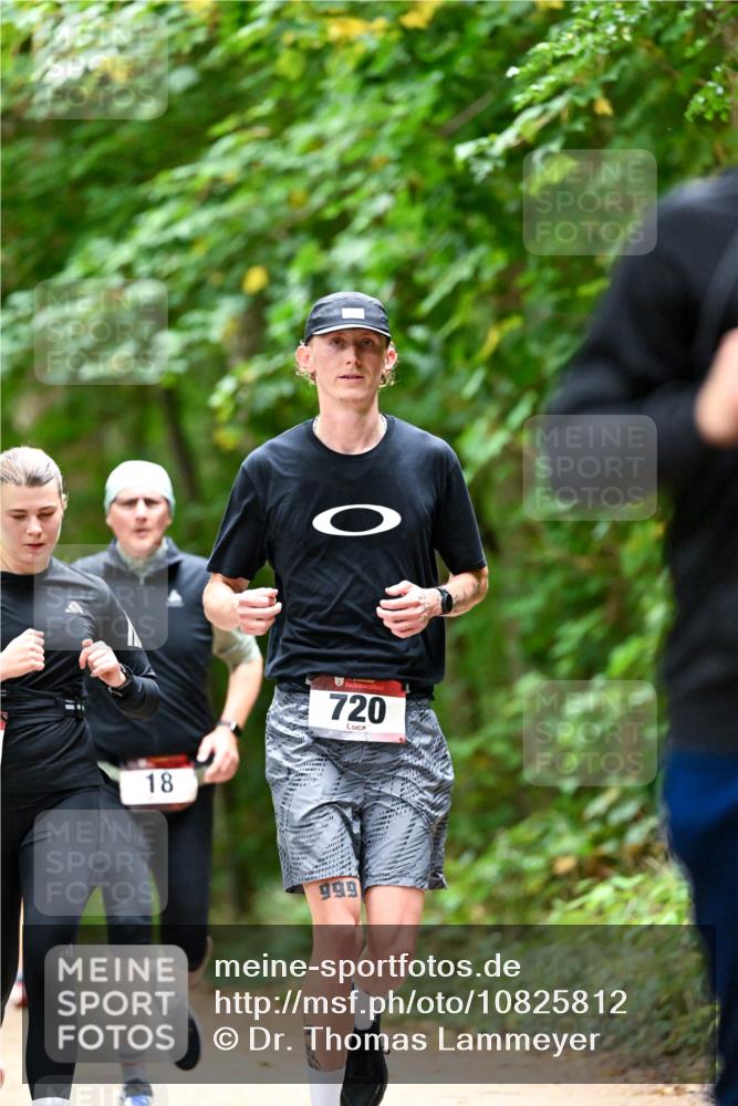 11.10.2026 - Bramfelder Halbmarathon 2026 Dr. Thomas Lammeyer http://msf.ph/oto/10825812 11.10.2026 10:51:38 Laufen 18, 720, 999 meine-sportfotos.de