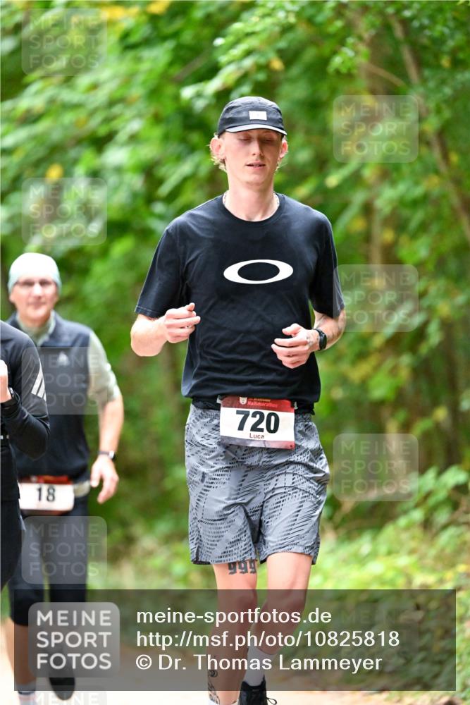 11.10.2026 - Bramfelder Halbmarathon 2026 Dr. Thomas Lammeyer http://msf.ph/oto/10825818 11.10.2026 10:51:39 Laufen 18, 720, 999 meine-sportfotos.de