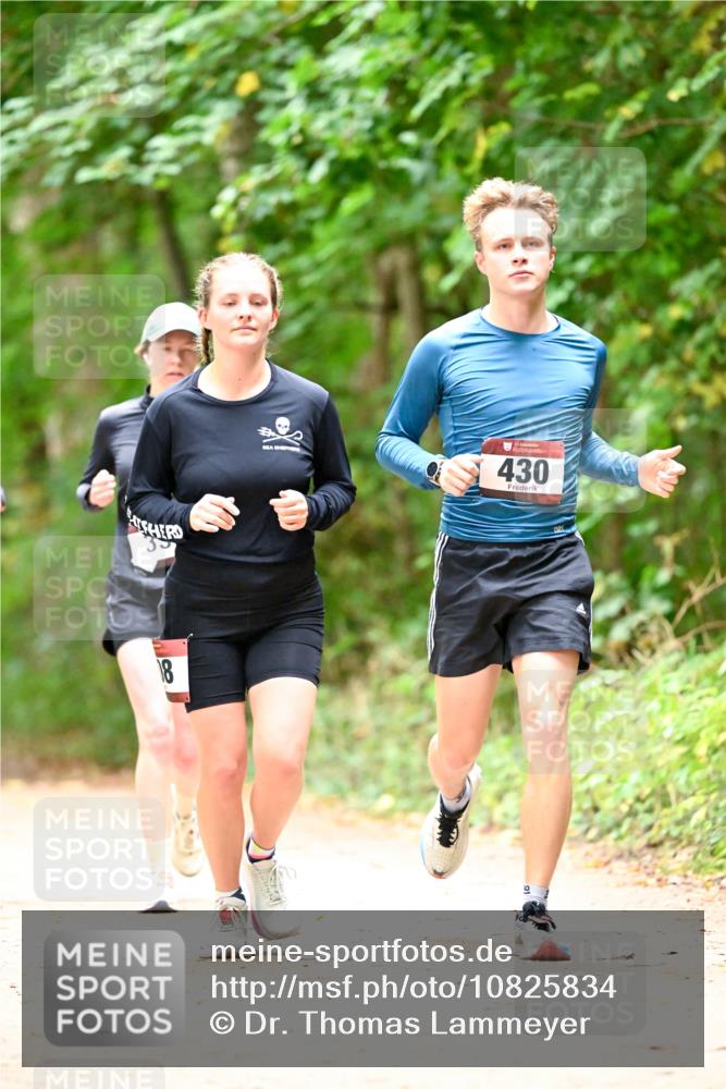 11.10.2026 - Bramfelder Halbmarathon 2026 Dr. Thomas Lammeyer http://msf.ph/oto/10825834 11.10.2026 10:51:43 Laufen 18, 430 meine-sportfotos.de