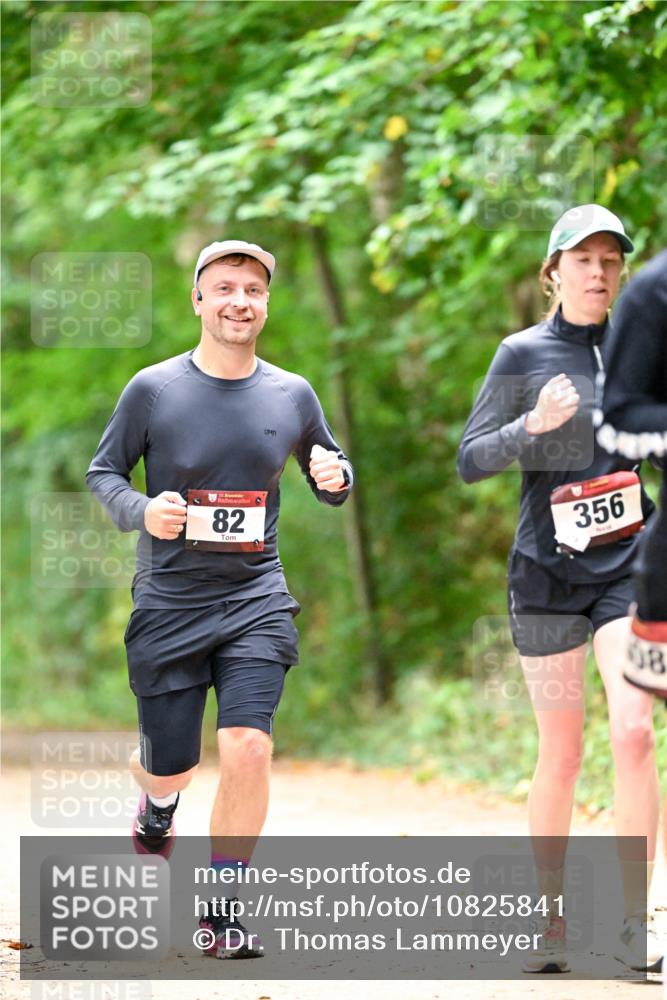 11.10.2026 - Bramfelder Halbmarathon 2026 Dr. Thomas Lammeyer http://msf.ph/oto/10825841 11.10.2026 10:51:44 Laufen 35, 82, 356, 08 meine-sportfotos.de