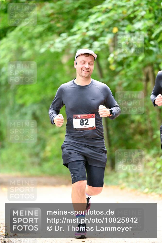 11.10.2026 - Bramfelder Halbmarathon 2026 Dr. Thomas Lammeyer http://msf.ph/oto/10825842 11.10.2026 10:51:44 Laufen 798, 82 meine-sportfotos.de