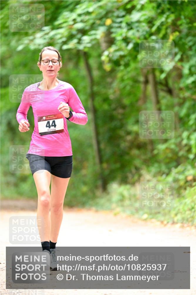 11.10.2026 - Bramfelder Halbmarathon 2026 Dr. Thomas Lammeyer http://msf.ph/oto/10825937 11.10.2026 10:52:17 Laufen 35, 44 meine-sportfotos.de
