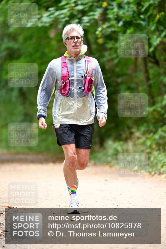 11.10.2026 - Bramfelder Halbmarathon 2026 Dr. Thomas Lammeyer http://msf.ph/oto/10825978 11.10.2026 10:52:31 Laufen  meine-sportfotos.de
