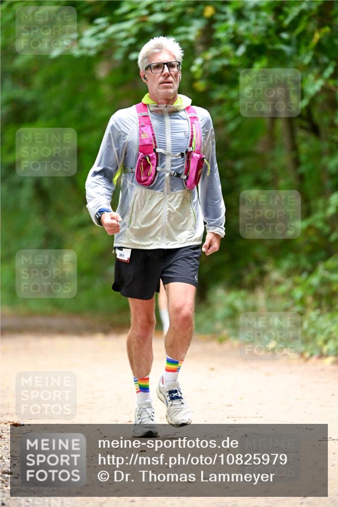 11.10.2026 - Bramfelder Halbmarathon 2026 Dr. Thomas Lammeyer http://msf.ph/oto/10825979 11.10.2026 10:52:31 Laufen 261 meine-sportfotos.de