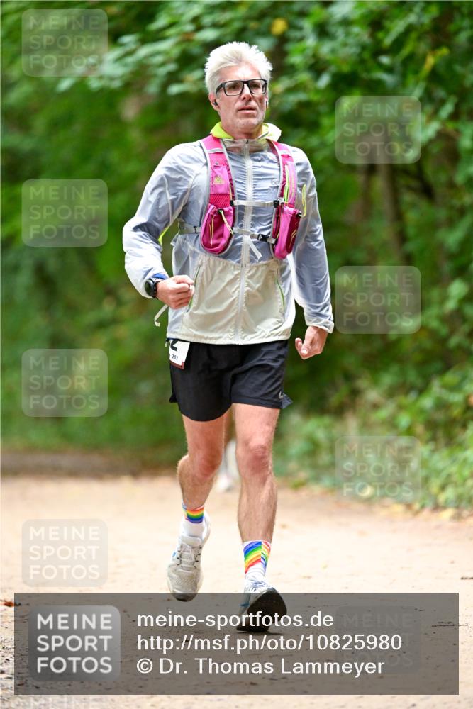 11.10.2026 - Bramfelder Halbmarathon 2026 Dr. Thomas Lammeyer http://msf.ph/oto/10825980 11.10.2026 10:52:31 Laufen 261 meine-sportfotos.de