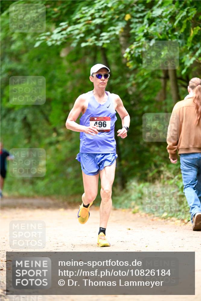 11.10.2026 - Bramfelder Halbmarathon 2026 Dr. Thomas Lammeyer http://msf.ph/oto/10826184 11.10.2026 10:53:59 Laufen 496 meine-sportfotos.de