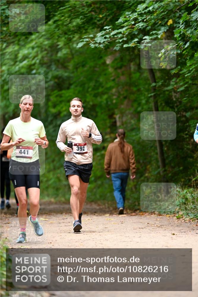 11.10.2026 - Bramfelder Halbmarathon 2026 Dr. Thomas Lammeyer http://msf.ph/oto/10826216 11.10.2026 10:54:10 Laufen 392, 441 meine-sportfotos.de