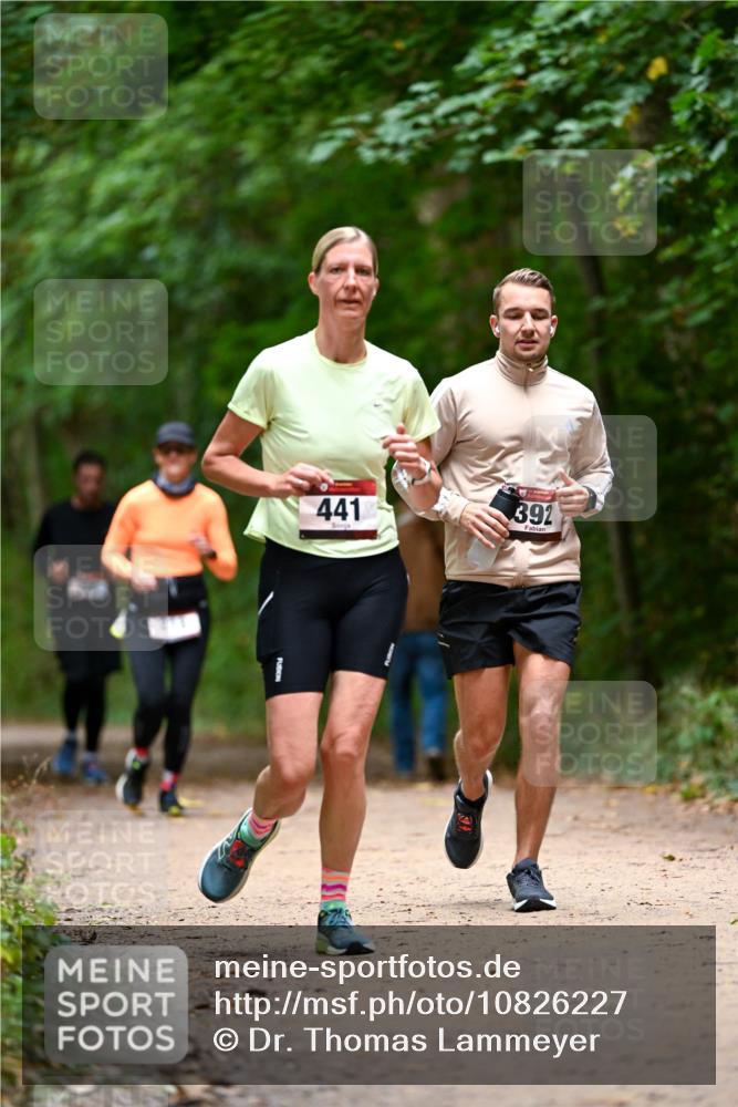 11.10.2026 - Bramfelder Halbmarathon 2026 Dr. Thomas Lammeyer http://msf.ph/oto/10826227 11.10.2026 10:54:12 Laufen 441, 392 meine-sportfotos.de