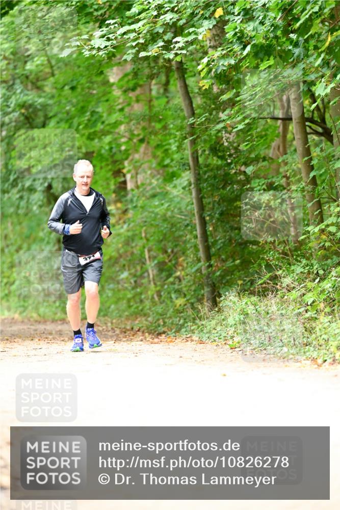 11.10.2026 - Bramfelder Halbmarathon 2026 Dr. Thomas Lammeyer http://msf.ph/oto/10826278 11.10.2026 10:54:31 Laufen 371 meine-sportfotos.de