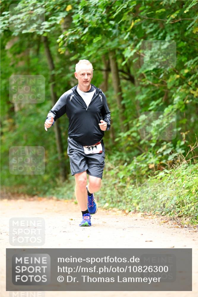 11.10.2026 - Bramfelder Halbmarathon 2026 Dr. Thomas Lammeyer http://msf.ph/oto/10826300 11.10.2026 10:54:34 Laufen 371 meine-sportfotos.de