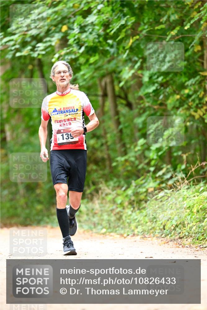 11.10.2026 - Bramfelder Halbmarathon 2026 Dr. Thomas Lammeyer http://msf.ph/oto/10826433 11.10.2026 10:55:57 Laufen 2010, 139 meine-sportfotos.de
