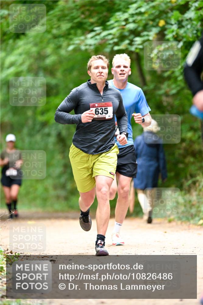 11.10.2026 - Bramfelder Halbmarathon 2026 Dr. Thomas Lammeyer http://msf.ph/oto/10826486 11.10.2026 10:56:26 Laufen 635, 98 meine-sportfotos.de
