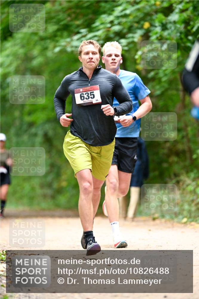 11.10.2026 - Bramfelder Halbmarathon 2026 Dr. Thomas Lammeyer http://msf.ph/oto/10826488 11.10.2026 10:56:26 Laufen 635, 98 meine-sportfotos.de