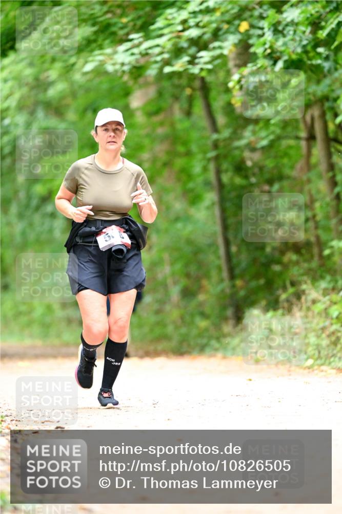 11.10.2026 - Bramfelder Halbmarathon 2026 Dr. Thomas Lammeyer http://msf.ph/oto/10826505 11.10.2026 10:56:32 Laufen  meine-sportfotos.de
