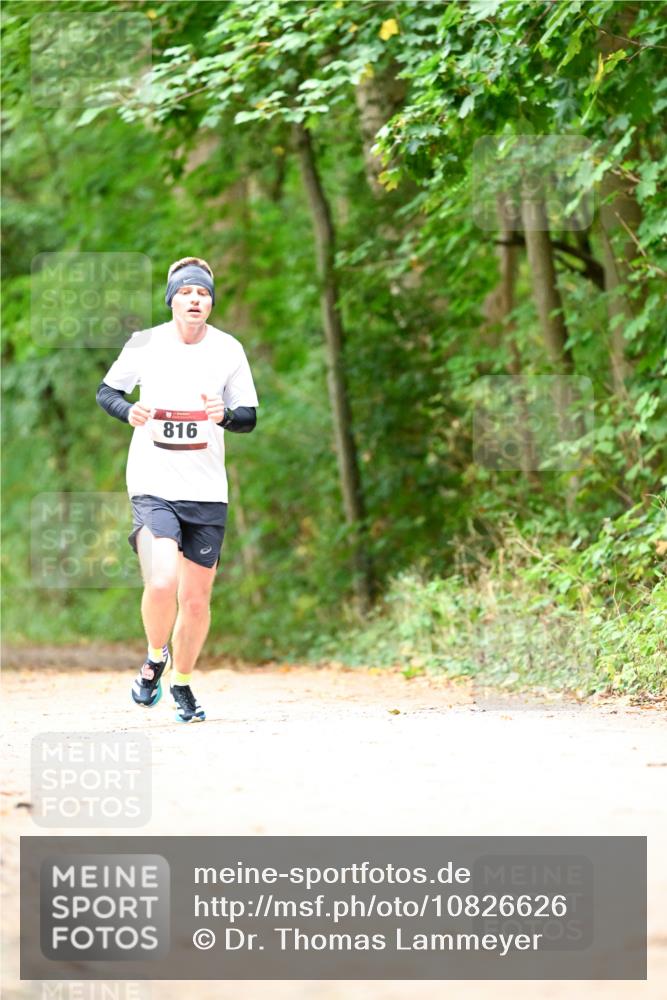 11.10.2026 - Bramfelder Halbmarathon 2026 Dr. Thomas Lammeyer http://msf.ph/oto/10826626 11.10.2026 10:57:50 Laufen 816 meine-sportfotos.de