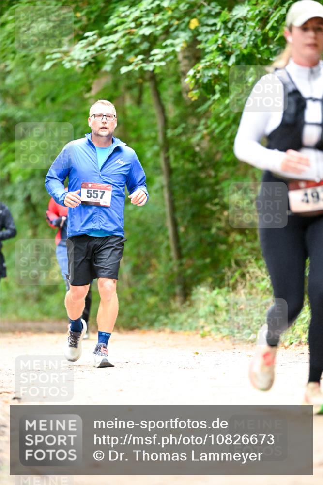 11.10.2026 - Bramfelder Halbmarathon 2026 Dr. Thomas Lammeyer http://msf.ph/oto/10826673 11.10.2026 10:58:01 Laufen 557, 254, 49 meine-sportfotos.de