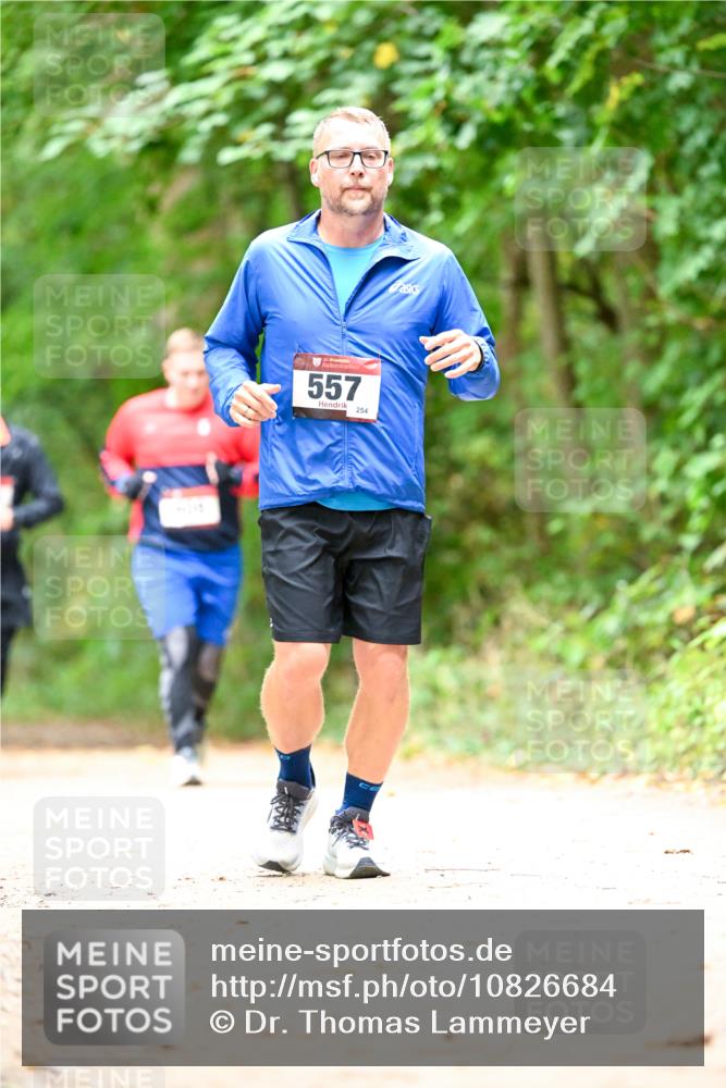 11.10.2026 - Bramfelder Halbmarathon 2026 Dr. Thomas Lammeyer http://msf.ph/oto/10826684 11.10.2026 10:58:02 Laufen 557, 254 meine-sportfotos.de