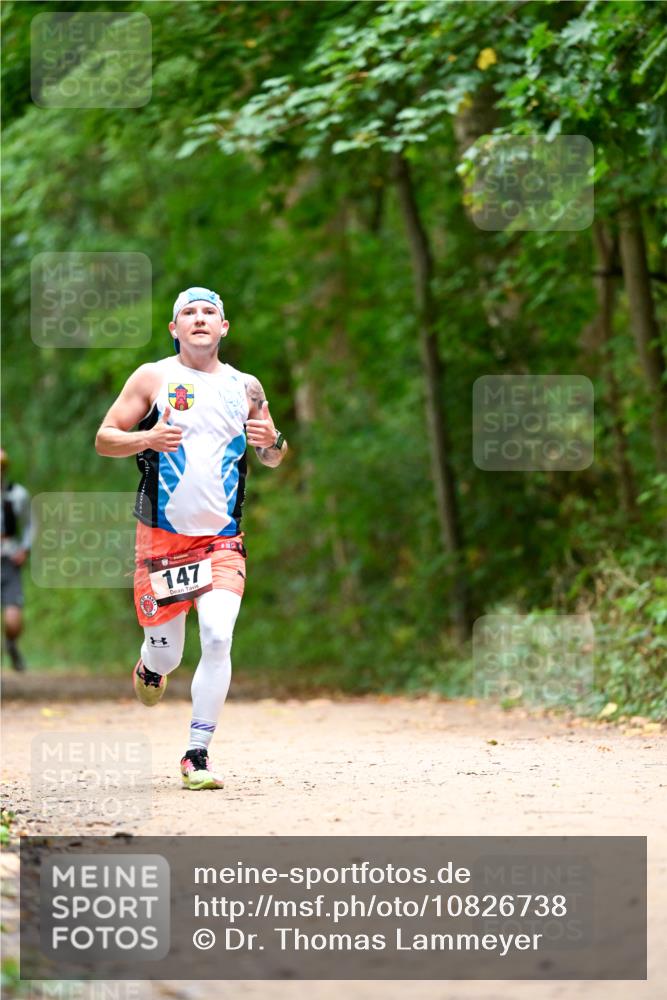 11.10.2026 - Bramfelder Halbmarathon 2026 Dr. Thomas Lammeyer http://msf.ph/oto/10826738 11.10.2026 10:58:15 Laufen 147 meine-sportfotos.de
